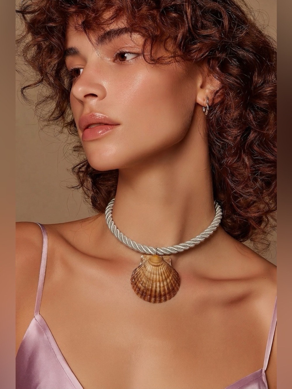Shell necklace - Picture 7 of 7